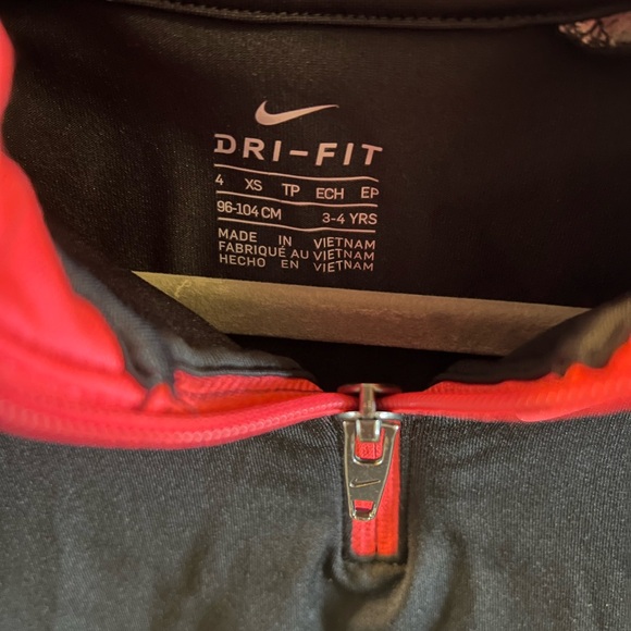 Bundle: Nike Toddler Girls’ Sweatshirt & Quarter-Zip Top - Pink & Black, Size 4T - Picture 4 of 4